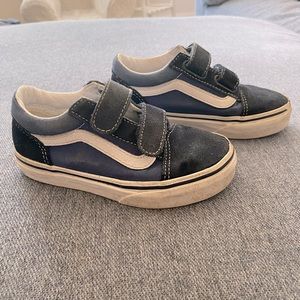 Little boy Blue velcro VANS size 12